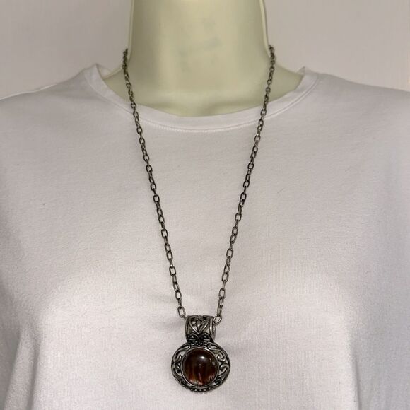 Victorian-Inspired Silver Tone Necklace with Brown Iridescent Stone Pendant - Picture 2 of 4